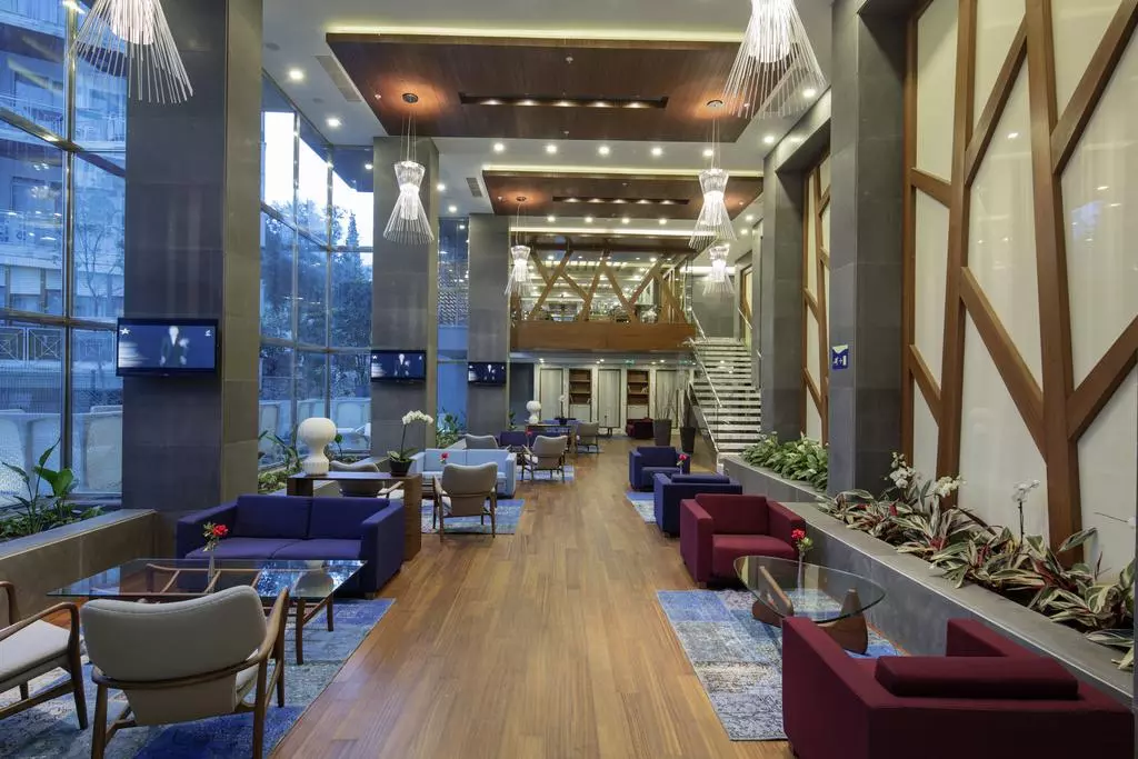 دابل تری بای هیلتون -Double Tree By Hilton-مهرپرواز-4200